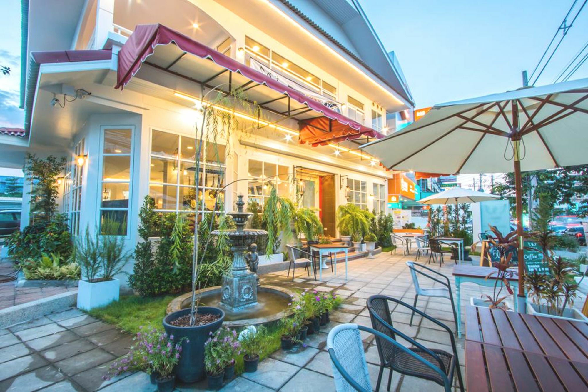 Bliss Guest House HHQ Exterior foto
